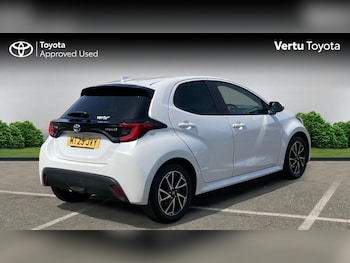 Used Toyota Yaris 2023 for sale - 78974156: Photo
