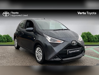 Used Toyota AYGO 2019 for sale - 77763336: Photo