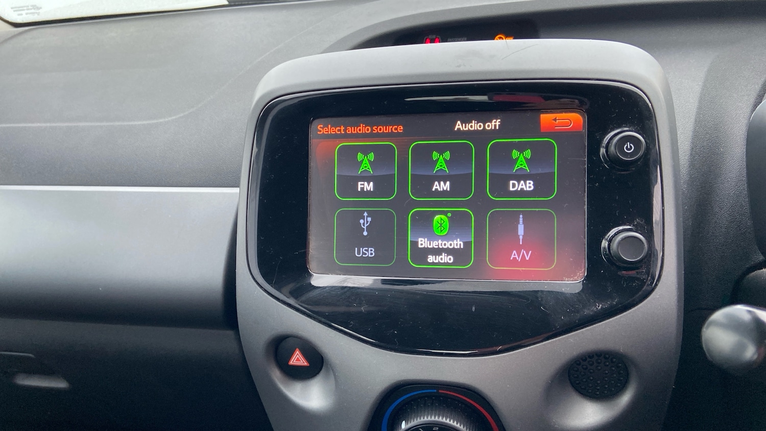 Used Toyota AYGO 2019 for sale - 77763336: Photo 7
