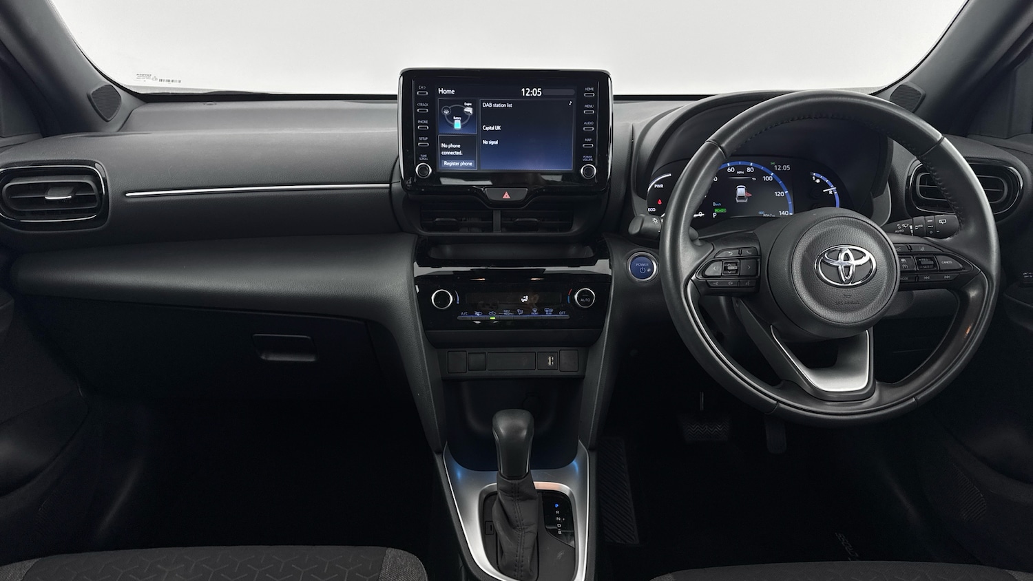 Used Toyota Yaris Cross 2022 for sale - 76903854: Photo 5