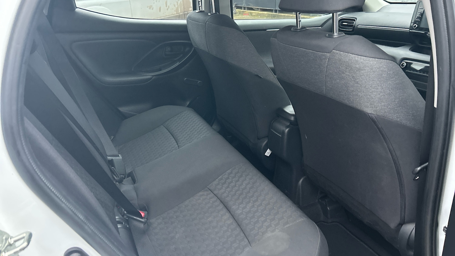 Used Toyota Yaris 2023 for sale - 77288959: Photo 12