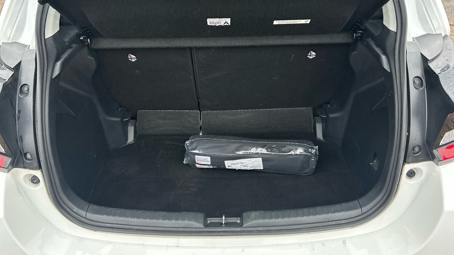 Used Toyota Yaris 2023 for sale - 77288959: Photo 14