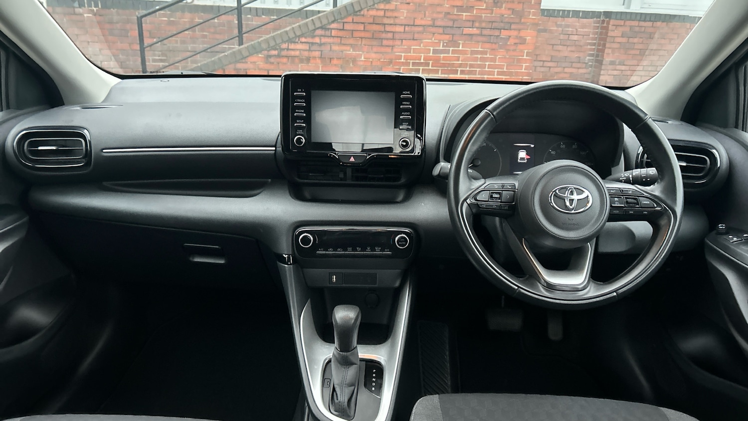 Used Toyota Yaris 2023 for sale - 77288959: Photo 5