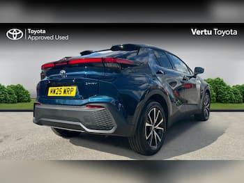 Used Toyota C-HR 2025 for sale - 79455888: Photo