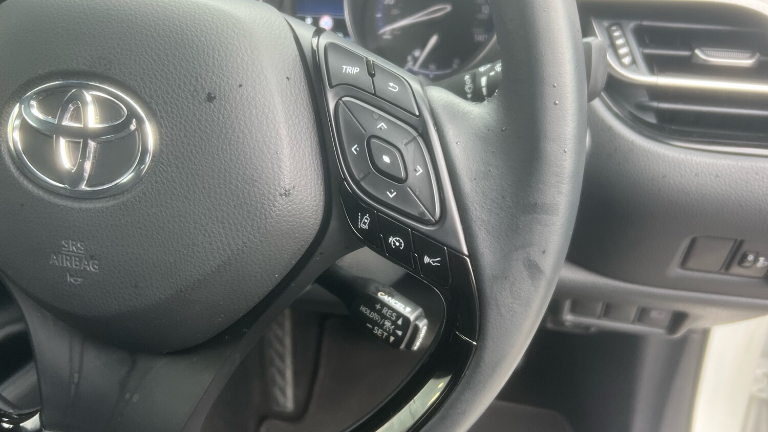 Used Toyota C-HR 2022 for sale - 76791711: Photo 37