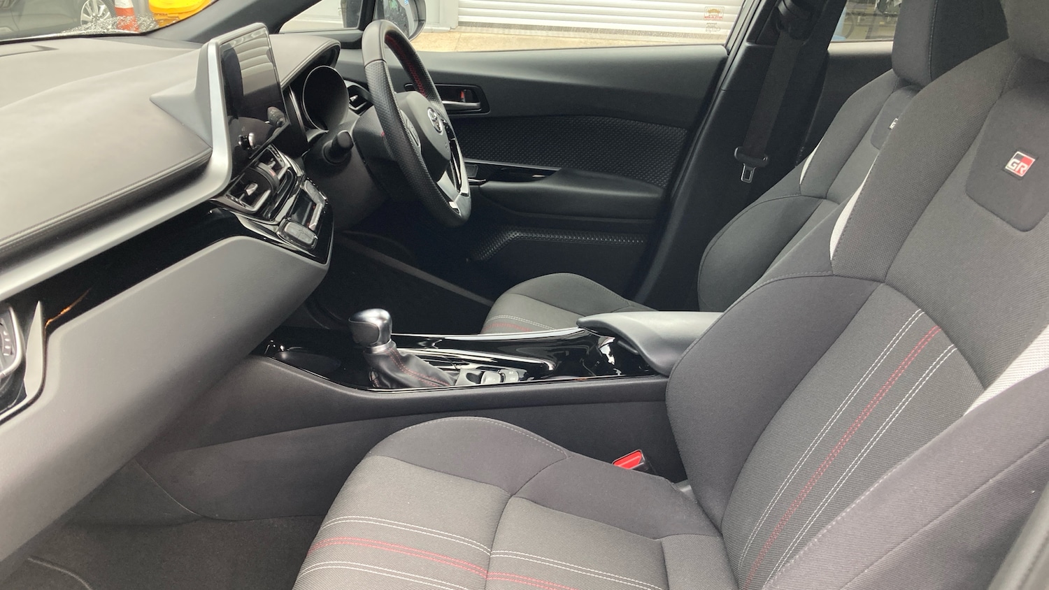 Used Toyota C-HR 2022 for sale - 77964831: Photo 10