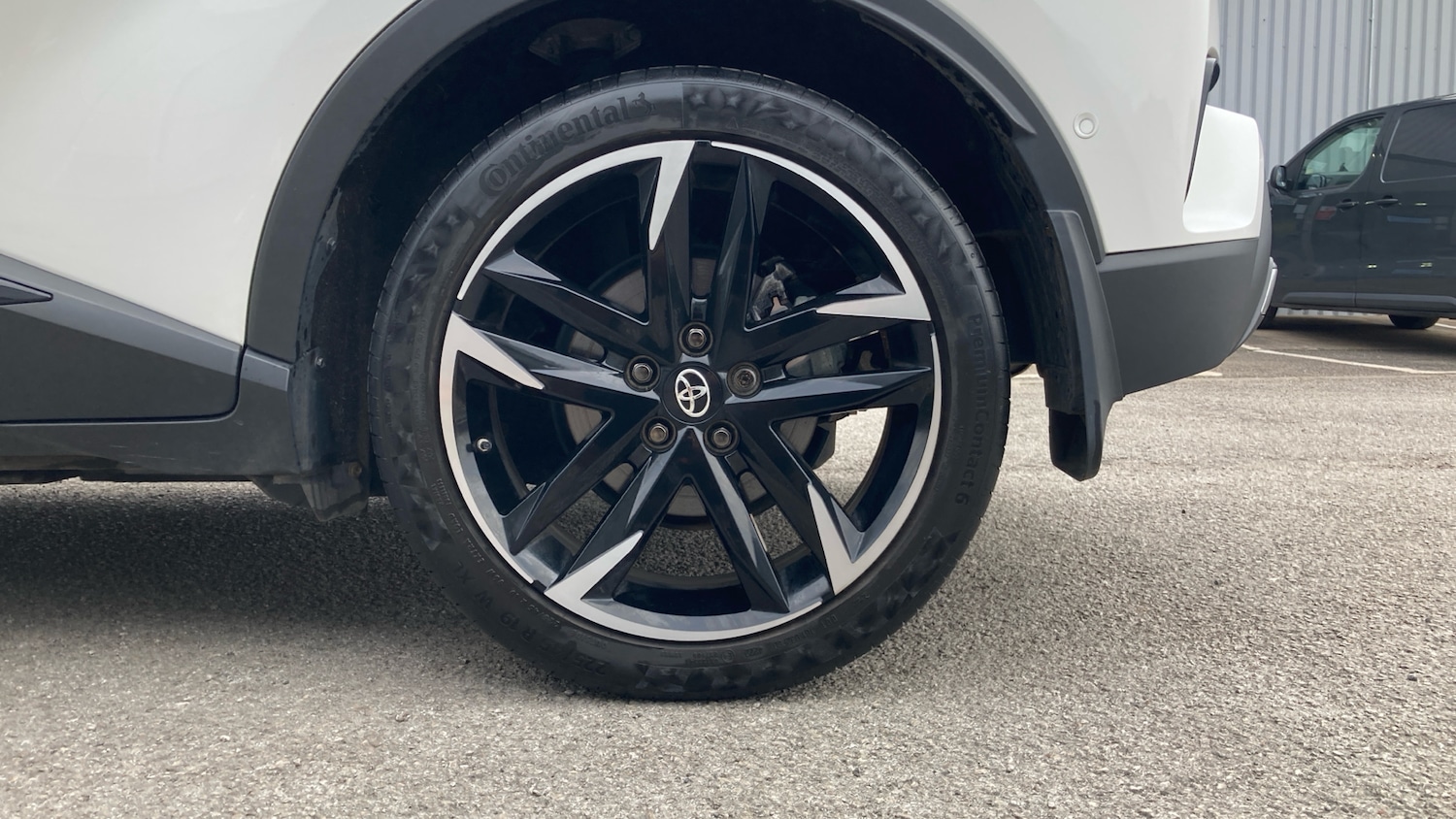 Used Toyota C-HR 2022 for sale - 77964831: Photo 18