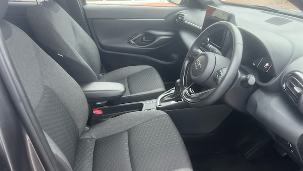 Used Toyota Yaris Cross 2025 for sale - 76219024: Photo 11