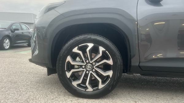Used Toyota Yaris Cross 2025 for sale - 76219024: Photo 18