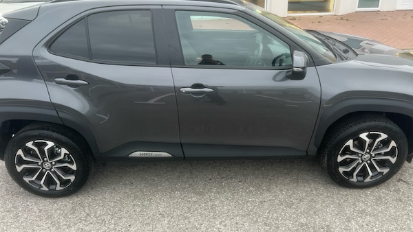Used Toyota Yaris Cross 2025 for sale - 76219024: Photo 25