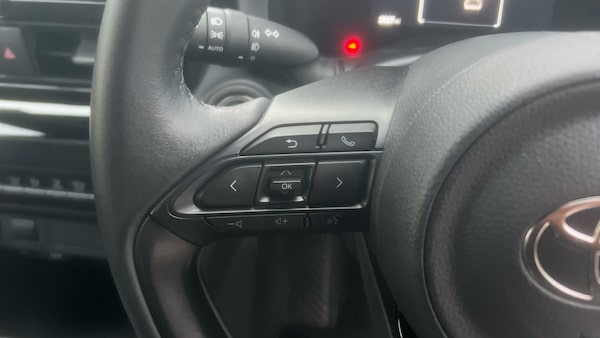 Used Toyota Yaris Cross 2025 for sale - 76219024: Photo 39