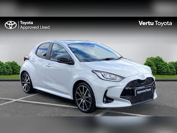 Used Toyota Yaris 2024 for sale - 78592429: Photo