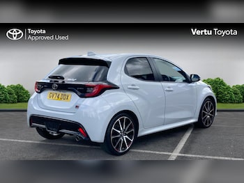 Used Toyota Yaris 2024 for sale - 78592429: Photo