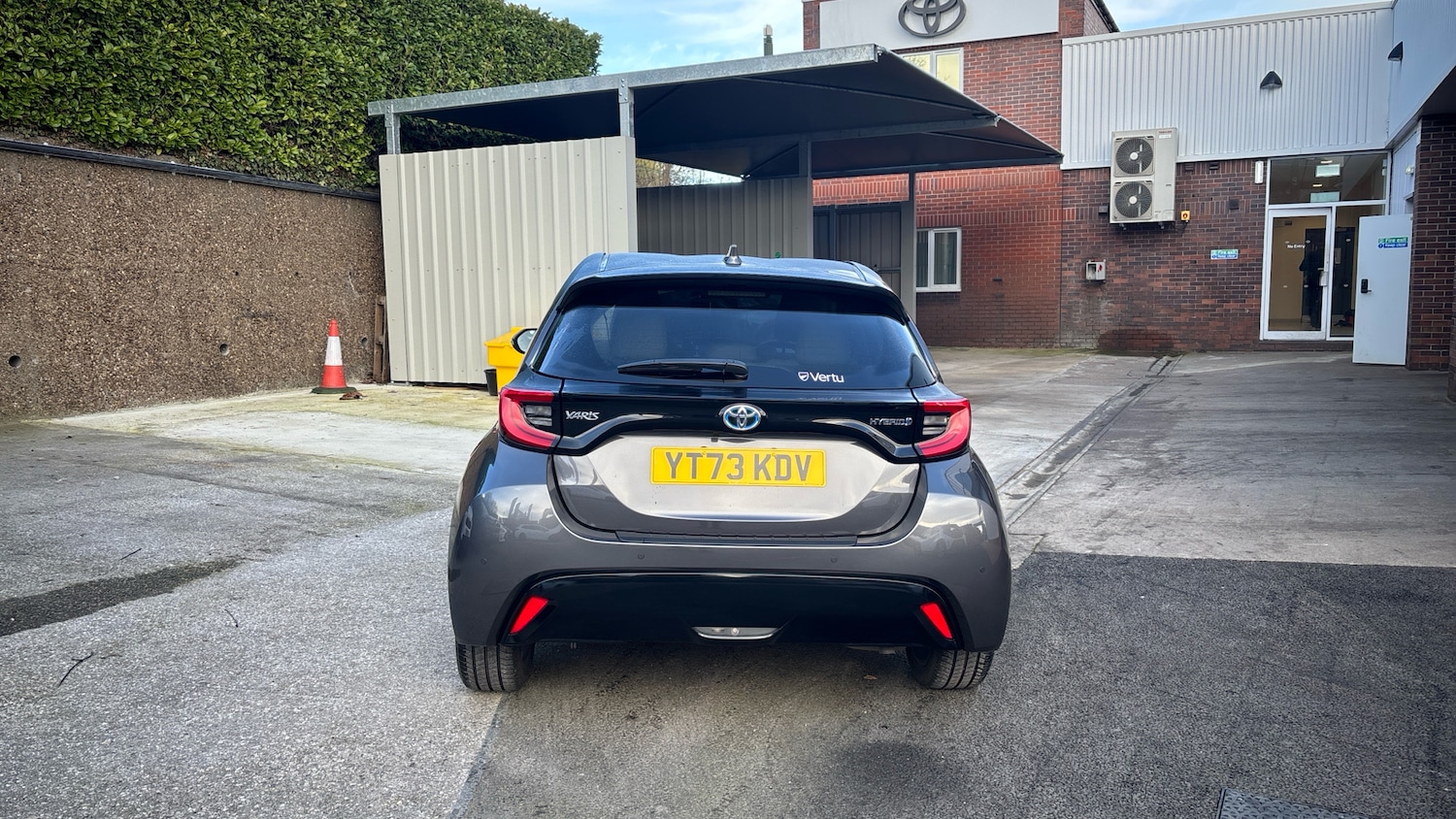 Used Toyota Yaris 2023 for sale - 77983910: Photo 19