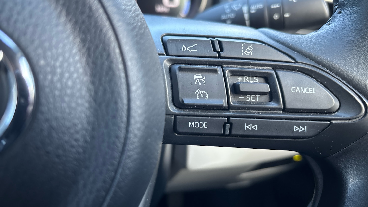 Used Toyota Yaris 2023 for sale - 77983910: Photo 25