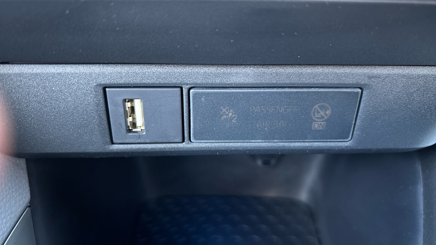 Used Toyota Yaris 2023 for sale - 77983910: Photo 31