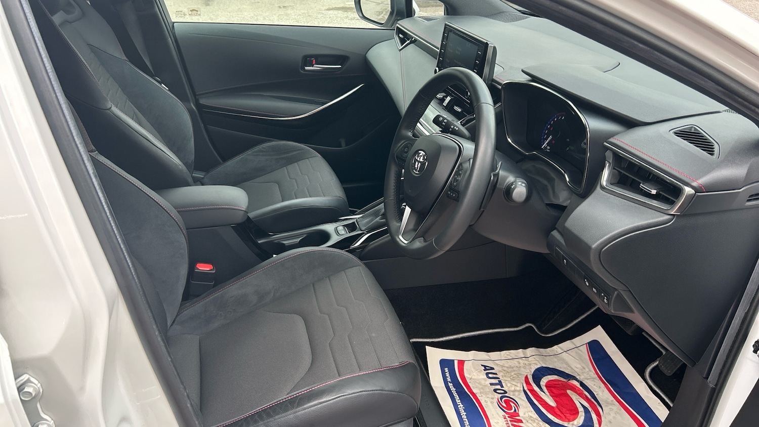 Used Toyota Corolla 2020 for sale - 75987435: Photo 11