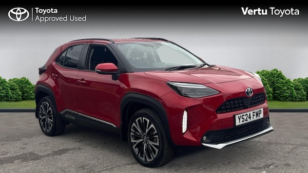 Used Toyota Yaris Cross 2024 for sale - 76230802: Photo 1