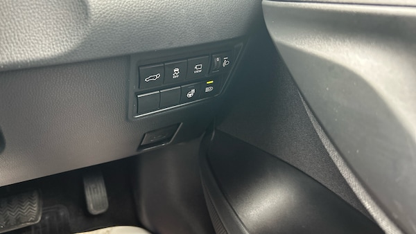 Used Toyota Yaris Cross 2024 for sale - 76230802: Photo 23