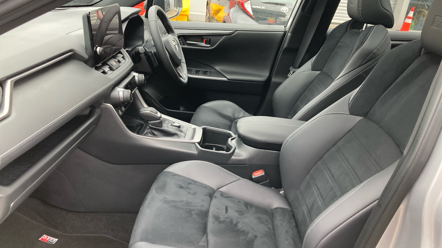 Used Toyota RAV4 2025 for sale - 78092616: Photo 10