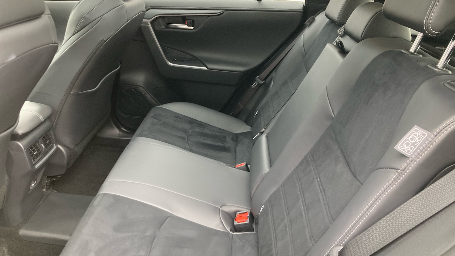 Used Toyota RAV4 2025 for sale - 78092616: Photo 13