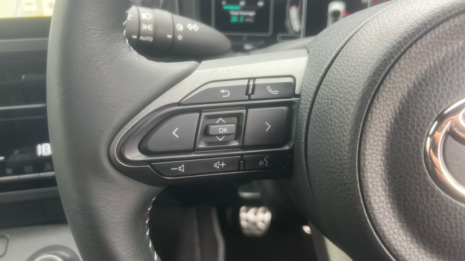 Used Toyota Yaris 2025 for sale - 76311294: Photo 41