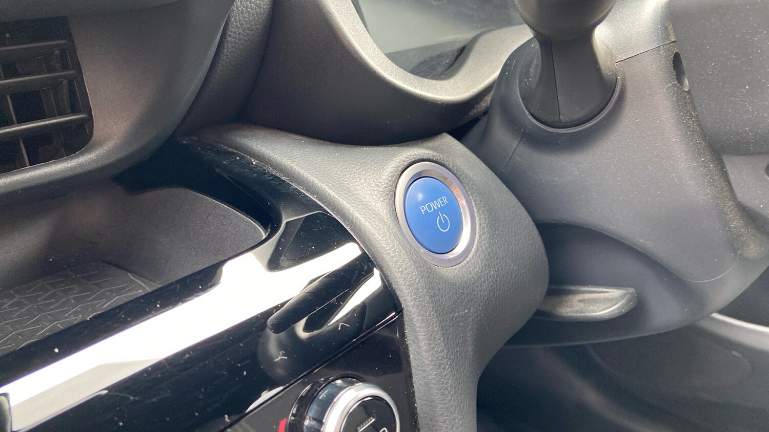 Used Toyota Yaris Cross 2022 for sale - 78190914: Photo 16