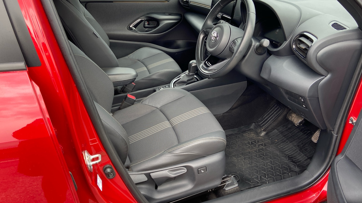 Used Toyota Yaris Cross 2022 for sale - 78190914: Photo 5