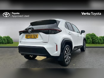 Used Toyota Yaris Cross 2022 for sale - 77365126: Photo