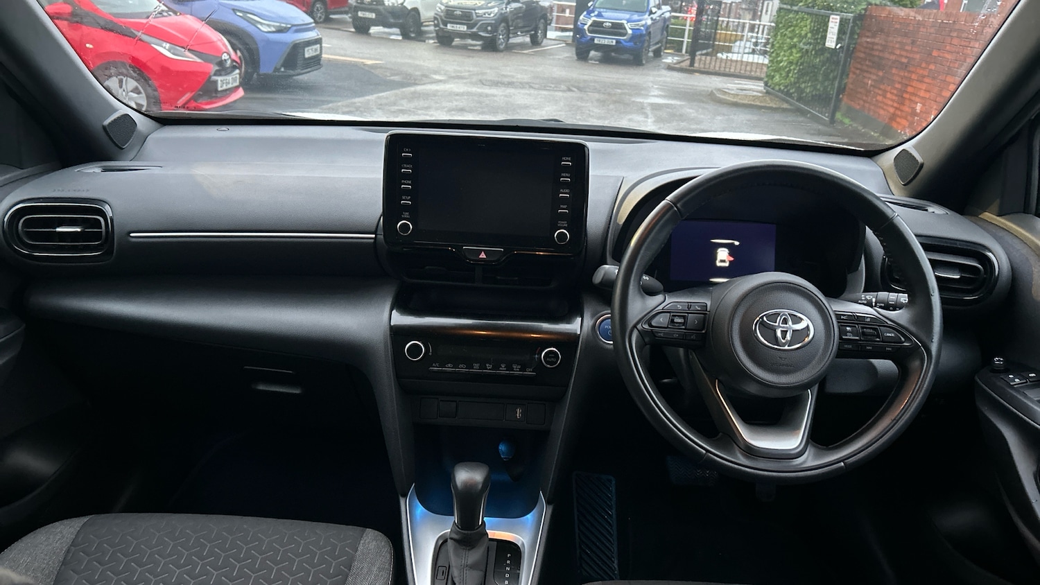 Used Toyota Yaris Cross 2022 for sale - 77365126: Photo 5