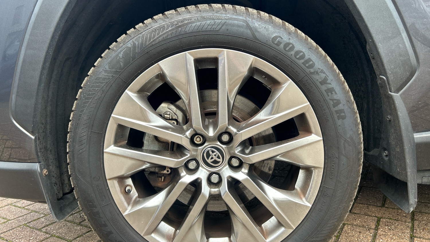 Used Toyota RAV4 2021 for sale - 76882296: Photo 18