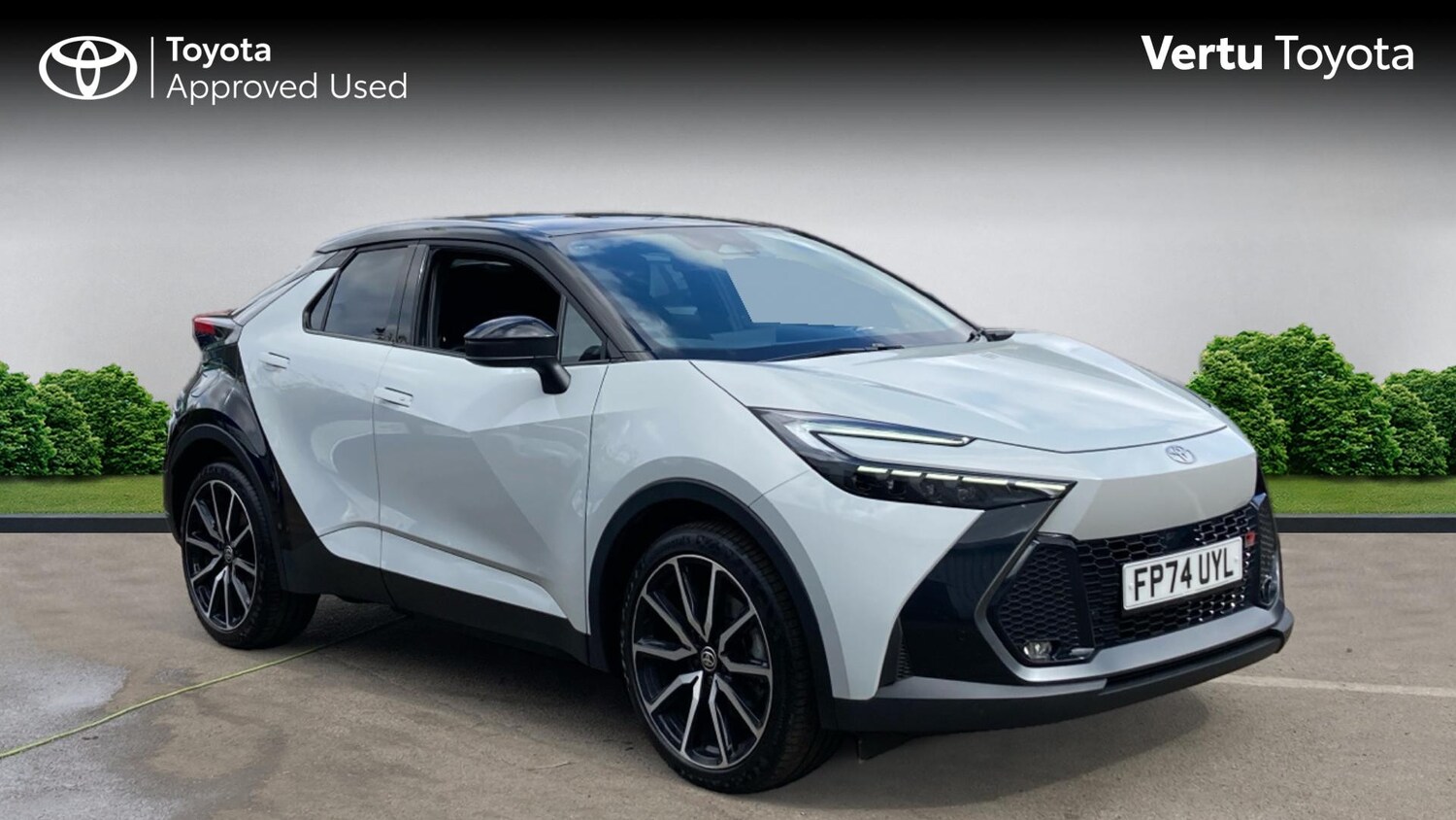Used Toyota C-HR 2024 for sale - 76263769: Photo 1