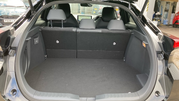 Used Toyota C-HR 2024 for sale - 76263769: Photo 14