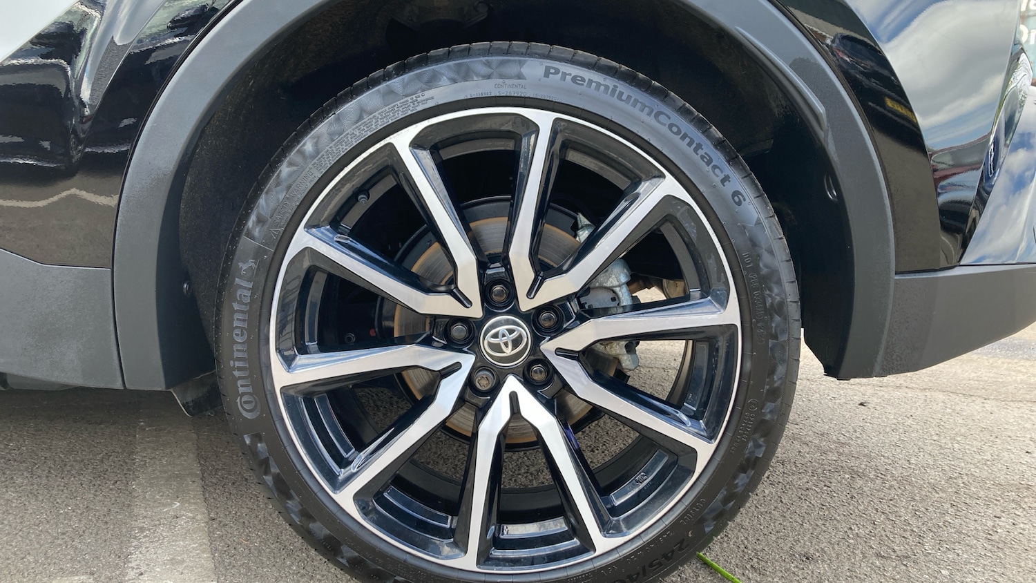 Used Toyota C-HR 2024 for sale - 76263769: Photo 18