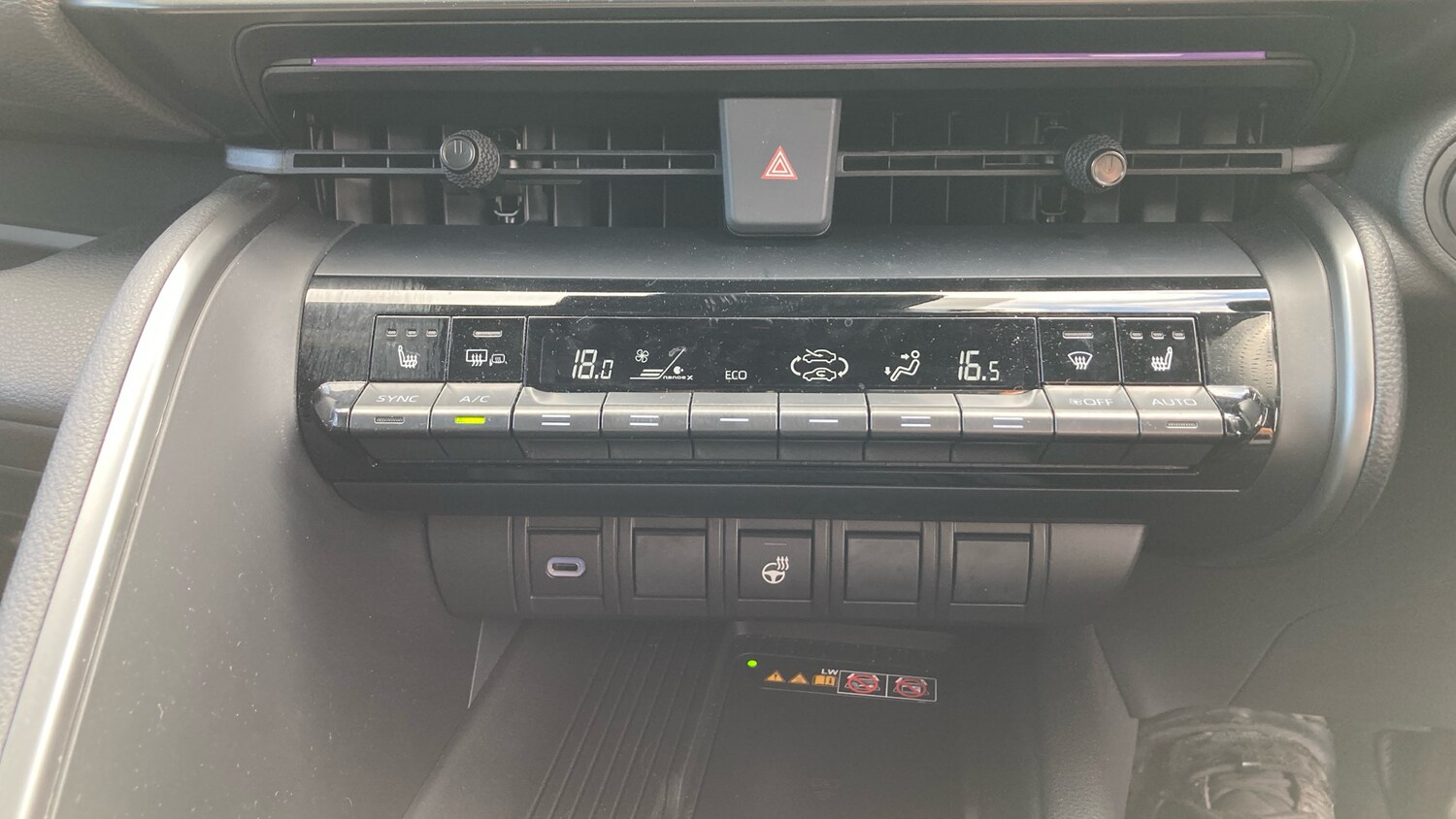 Used Toyota C-HR 2024 for sale - 76263769: Photo 41