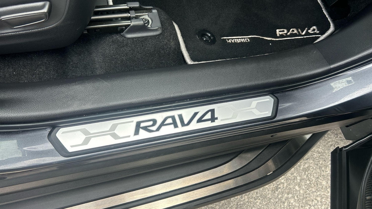 Vehicle 28