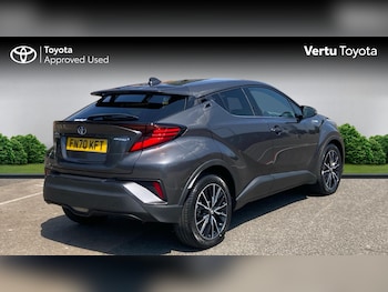 Used Toyota C-HR 2020 for sale - 79151891: Photo