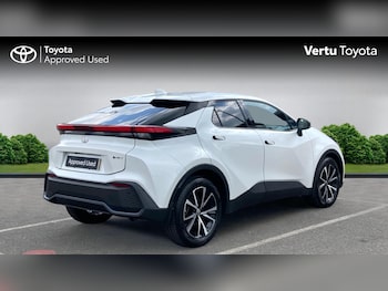 Used Toyota C-HR 2024 for sale - 78496789: Photo