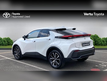 Used Toyota C-HR 2024 for sale - 78496789: Photo