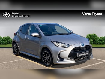Used Toyota Yaris 2023 for sale - 79153640: Photo