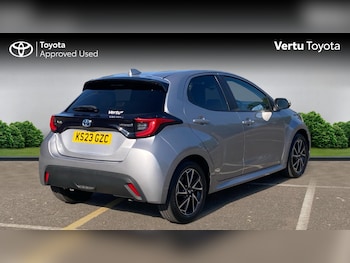 Used Toyota Yaris 2023 for sale - 79153640: Photo