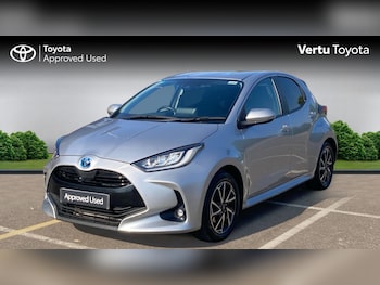 Used Toyota Yaris 2023 for sale - 79153640: Photo