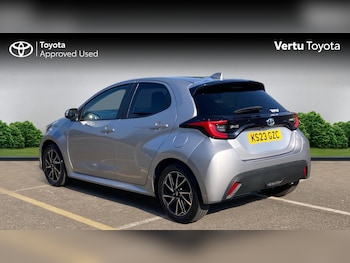 Used Toyota Yaris 2023 for sale - 79153640: Photo