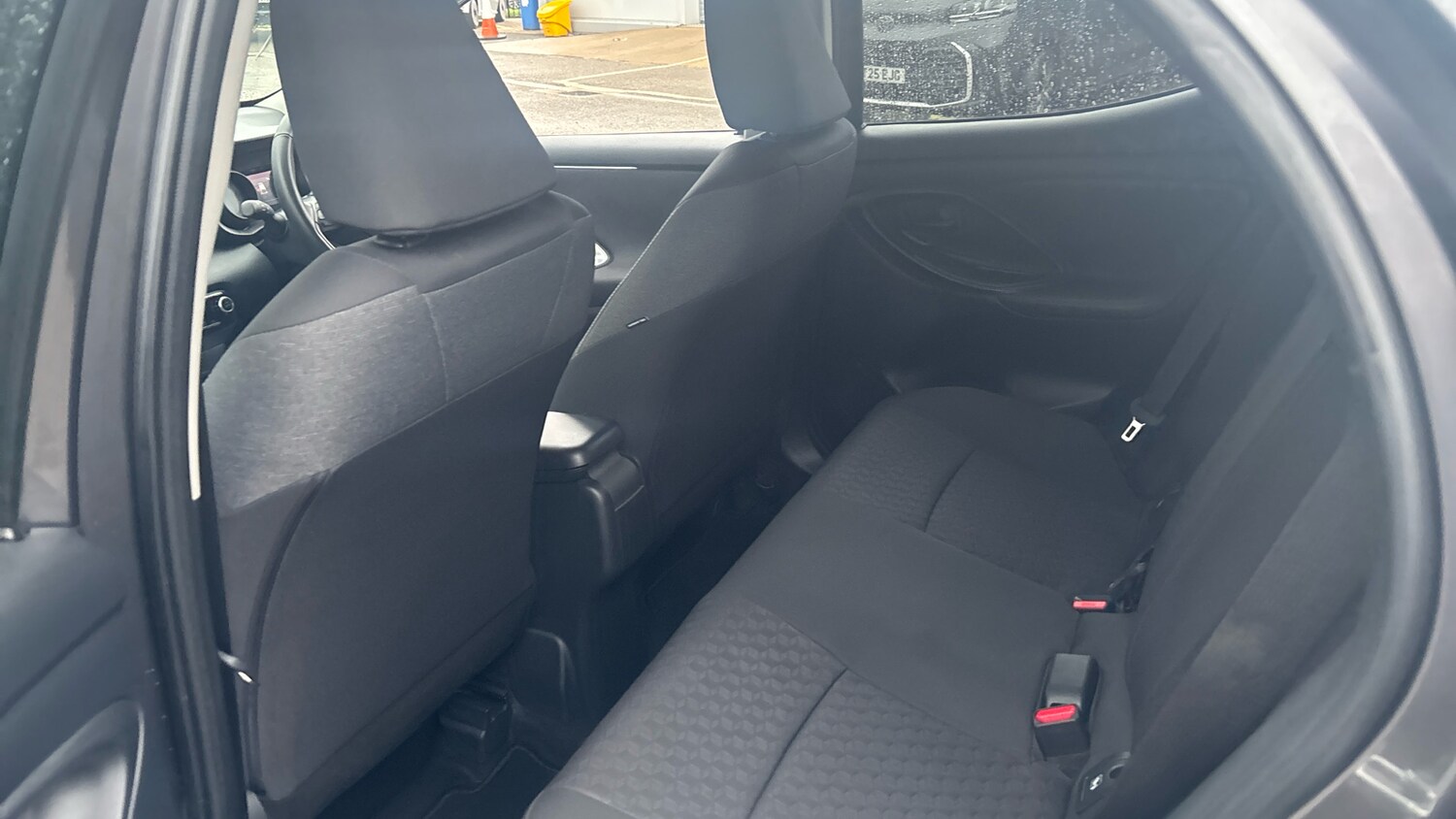 Used Toyota Yaris 2023 for sale - 77350321: Photo 13