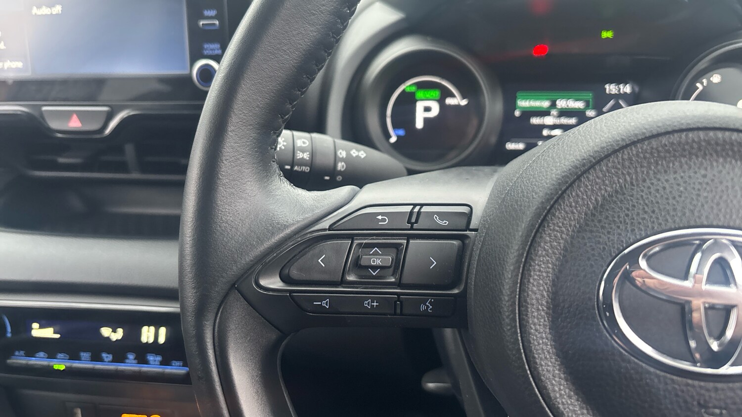 Used Toyota Yaris 2023 for sale - 77350321: Photo 27