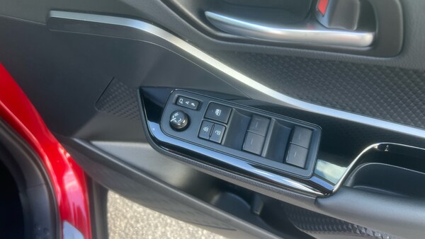 Used Toyota C-HR 2022 for sale - 76222196: Photo 37