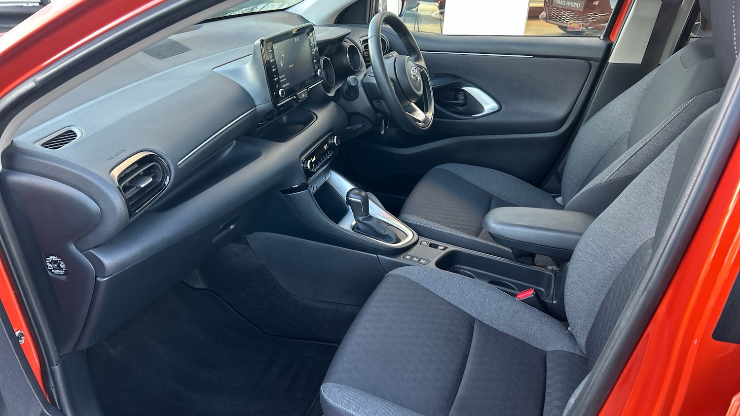 Used Toyota Yaris 2022 for sale - 76796796: Photo 10