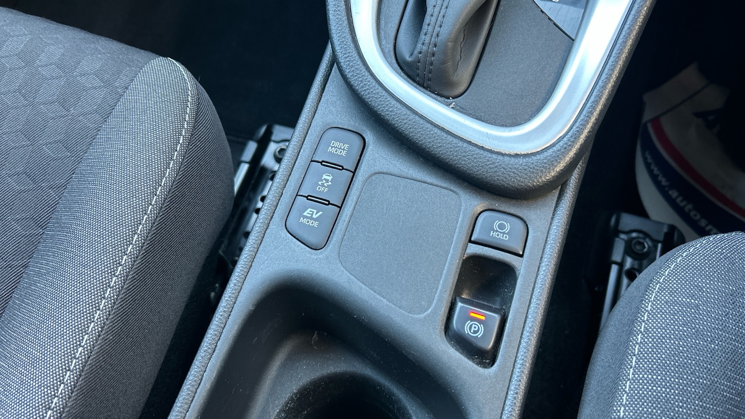 Used Toyota Yaris 2022 for sale - 76796796: Photo 29