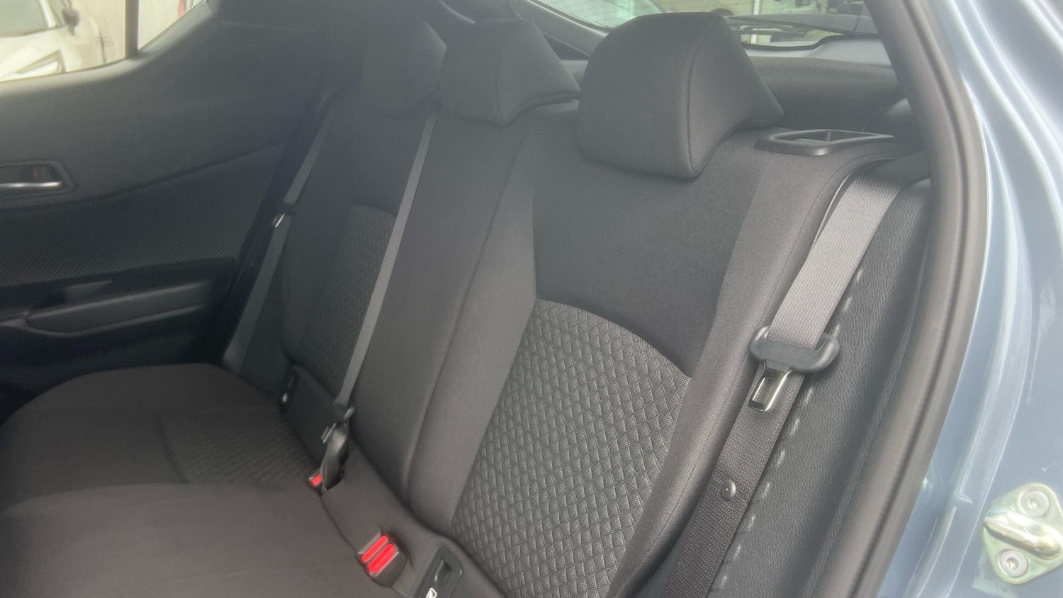 Used Toyota C-HR 2022 for sale - 76344562: Photo 34