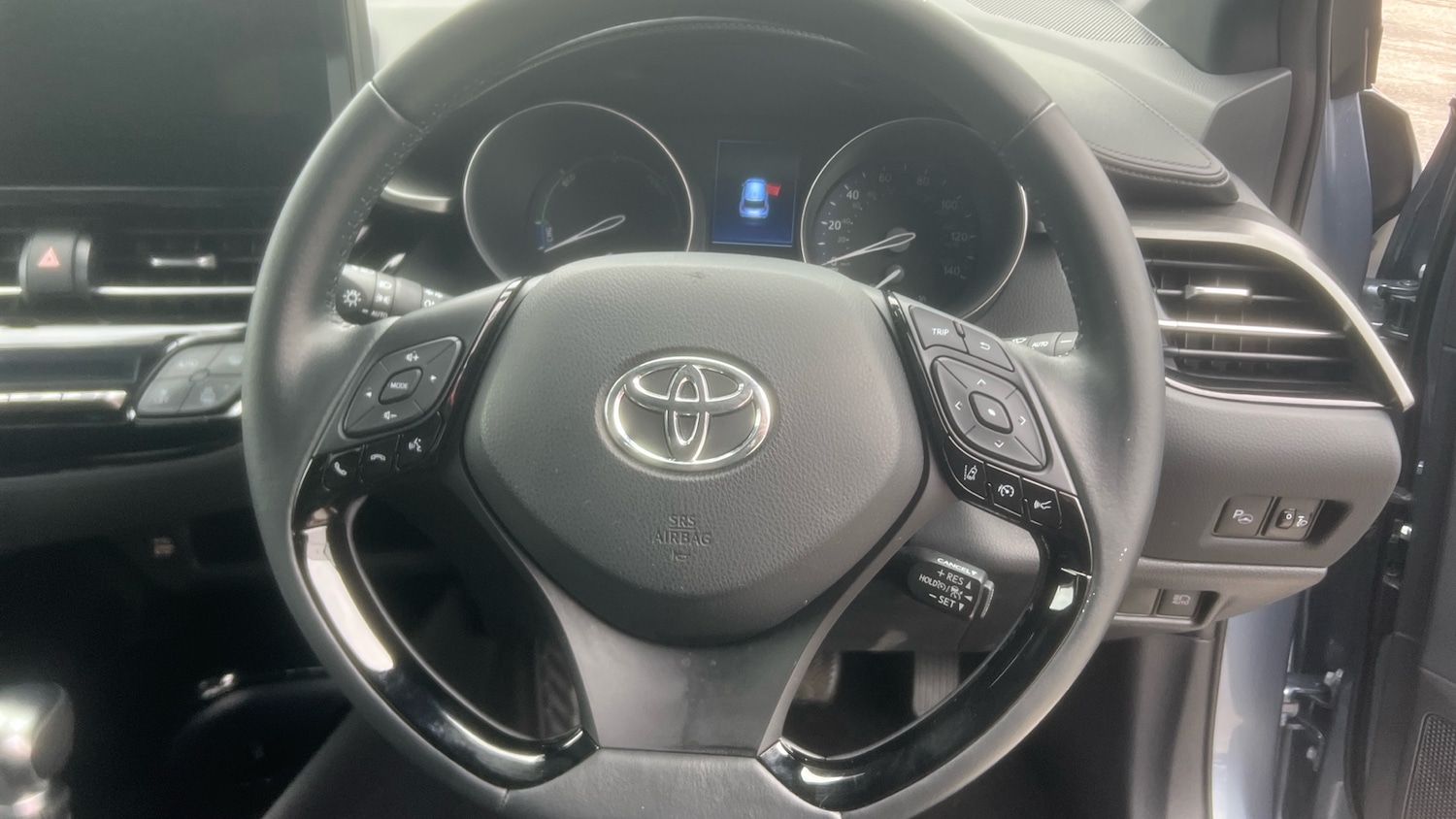 Used Toyota C-HR 2022 for sale - 76344562: Photo 8